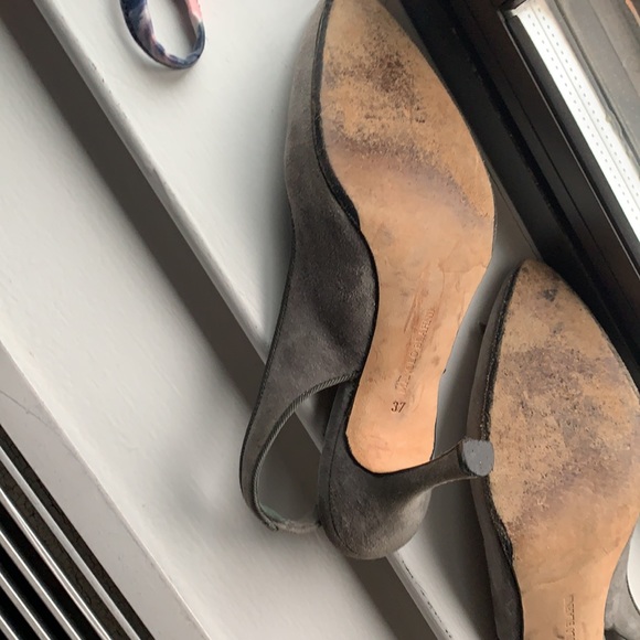 Size 7 grey suade heal - Picture 3 of 6